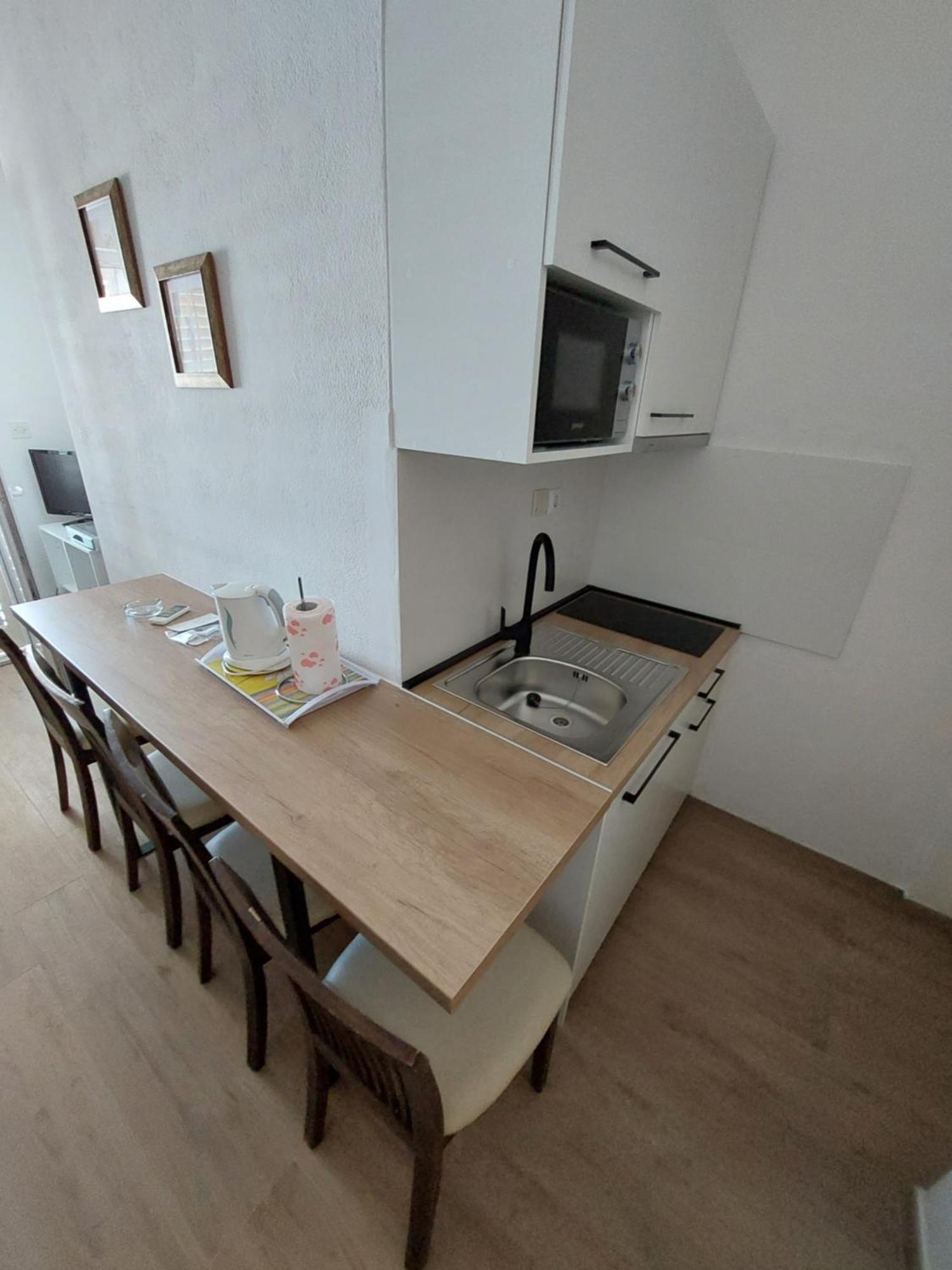 Villa Grozdic Makarska Oda fotoğraf